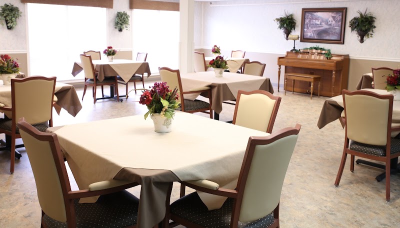 HICKORY CREEK AT SUNSET nursing home in GREENCASTLE, IN - Photo 3 of 5