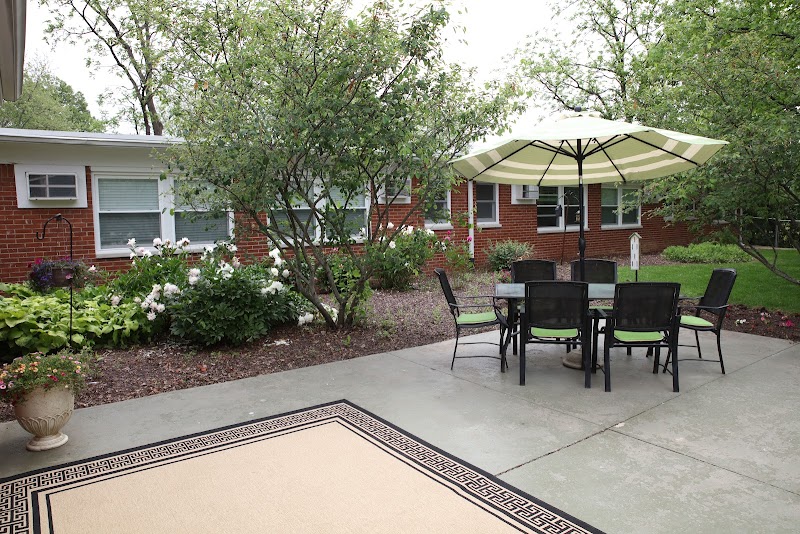 HICKORY CREEK AT SUNSET nursing home in GREENCASTLE, IN - Photo 5 of 5