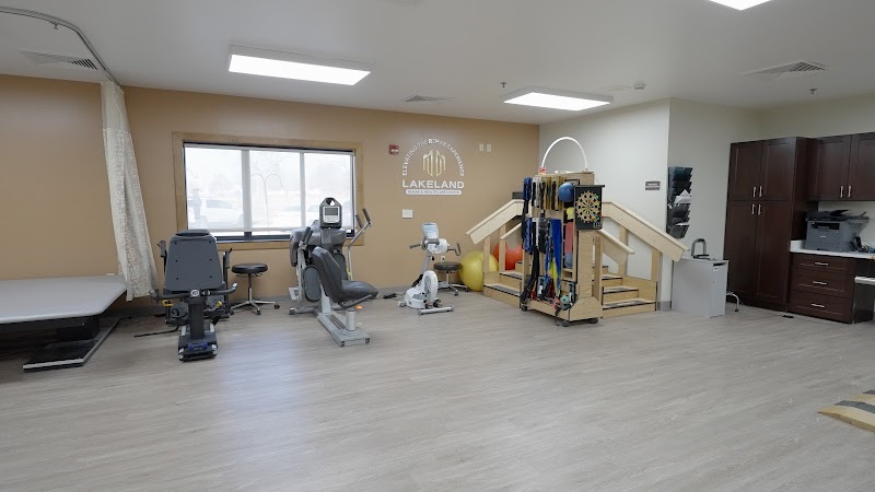 LAKELAND REHAB AND HEALTHCARE CENTER nursing home in ANGOLA, IN - Photo 4 of 5