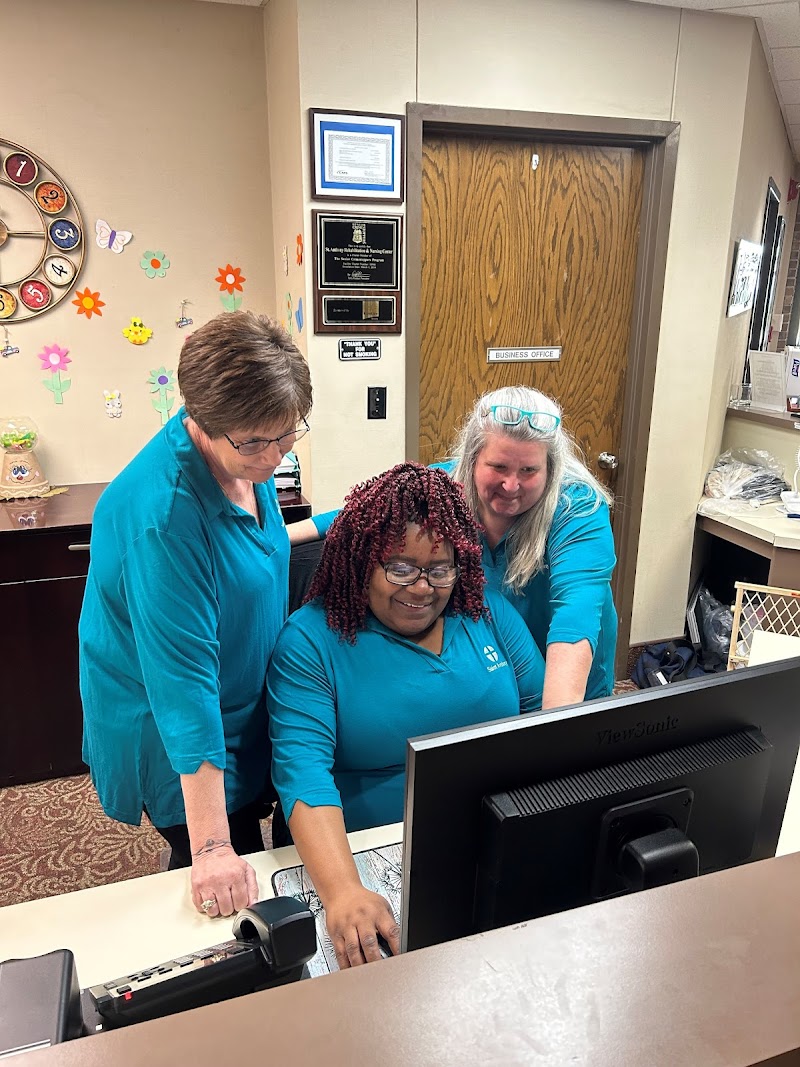 SAINT ANTHONY REHAB AND NURSING CENTER nursing home in LAFAYETTE, IN - Photo 3 of 10