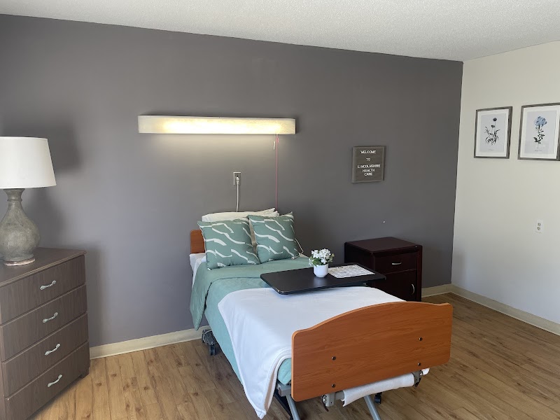 LINCOLNSHIRE HEALTH & REHABILITATION CENTER nursing home in MERRILLVILLE, IN - Photo 2 of 5