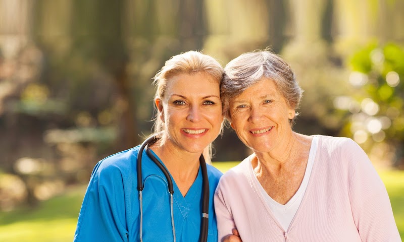 HOMEVIEW CENTER OF FRANKLIN nursing home in FRANKLIN, IN - Photo 2 of 10