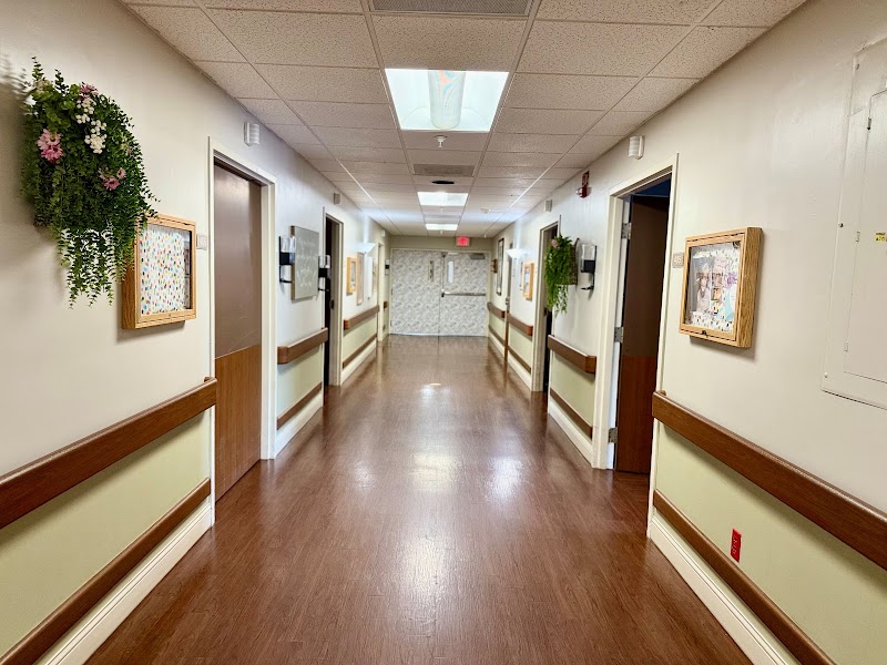 CANTERBURY NURSING AND REHABILITATION CENTER nursing home in FORT WAYNE, IN - Photo 3 of 10