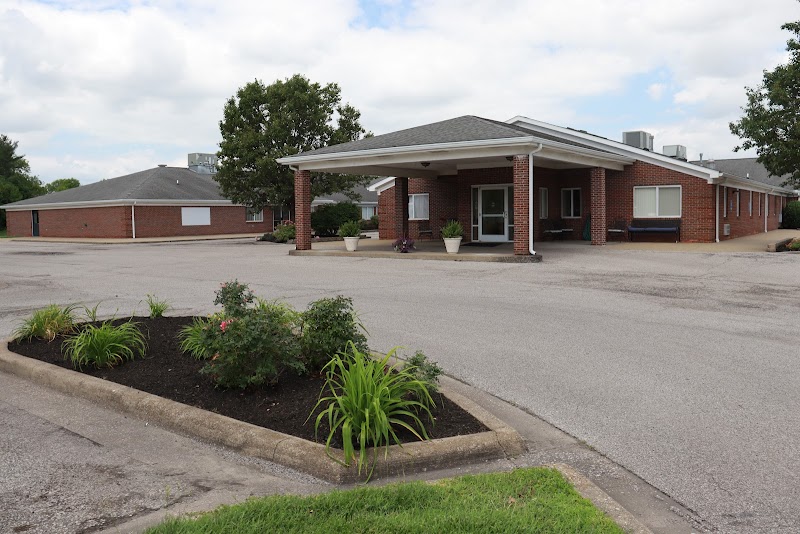 MAJESTIC CARE OF NEWBURGH nursing home in NEWBURGH, IN - Photo 2 of 5