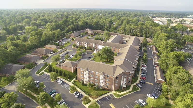 BELL TRACE HEALTH AND LIVING CENTER nursing home in BLOOMINGTON, IN - Photo 4 of 10