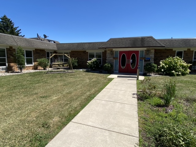 BRICKYARD HEALTHCARE - ELKHART CARE CENTER nursing home in ELKHART, IN - Photo 2 of 5