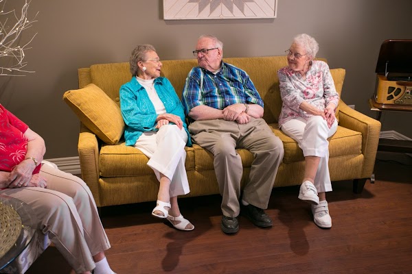 HERITAGE POINTE OF WARREN nursing home in WARREN, IN - Photo 1 of 5