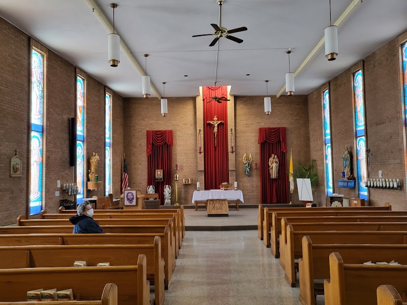 CATHEDRAL HEALTH CARE CENTER nursing home in JASPER, IN - Photo 2 of 5