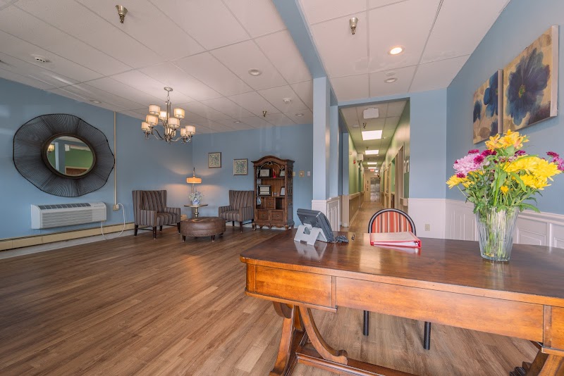 COLONIAL NURSING HOME nursing home in CROWN POINT, IN - Photo 5 of 5