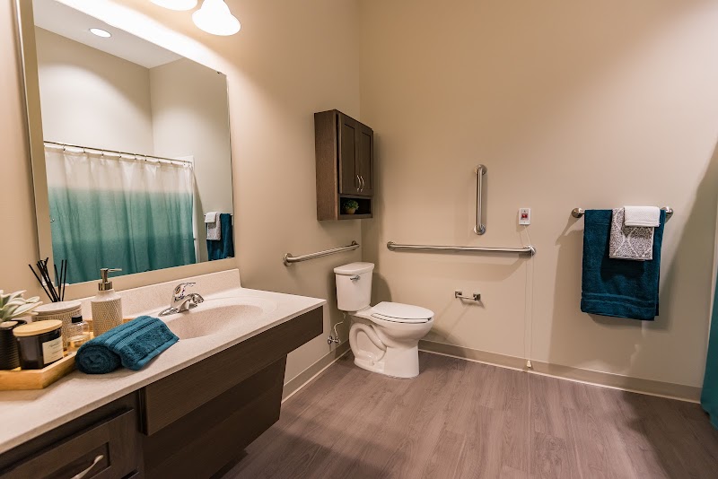 HAMILTON TRACE OF FISHERS nursing home in FISHERS, IN - Photo 4 of 5