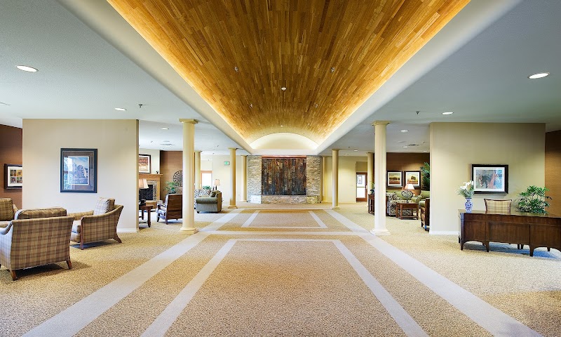 ASHTON CREEK HEALTH AND REHABILITATION CENTER nursing home in FORT WAYNE, IN - Photo 2 of 10