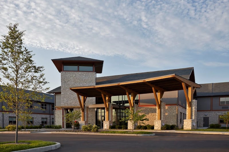 WELLBROOKE OF WESTFIELD nursing home in WESTFIELD, IN - Photo 2 of 10