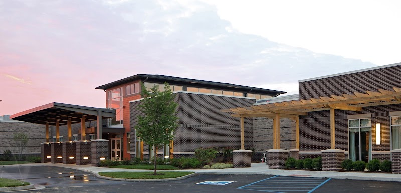 WELLBROOKE OF AVON nursing home in INDIANAPOLIS, IN - Photo 2 of 10