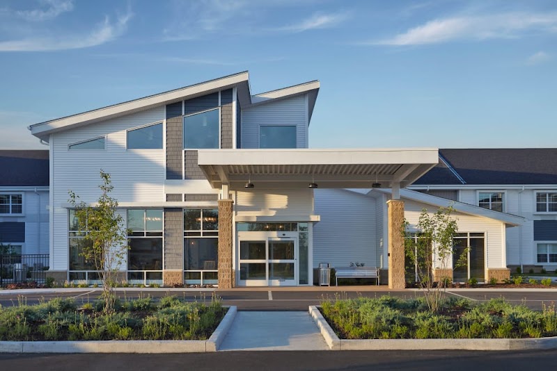 HARRISON'S CROSSING HEALTH CAMPUS nursing home in TERRE HAUTE, IN - Photo 2 of 10