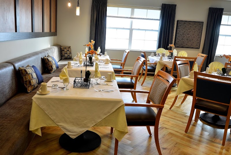 HARRISON'S CROSSING HEALTH CAMPUS nursing home in TERRE HAUTE, IN - Photo 5 of 10