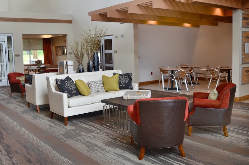 STONECROFT HEALTH CAMPUS nursing home in BLOOMINGTON, IN - Photo 3 of 10