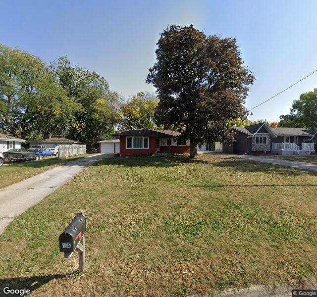 Altoona Nursing and Rehabilitation Center nursing home in Altoona, IA - Photo 2 of 2