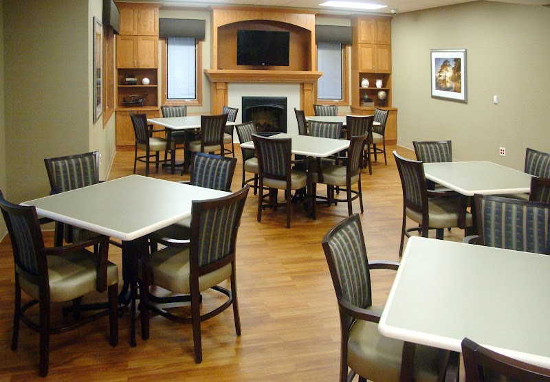 Northcrest Specialty Care nursing home in Waterloo, IA - Photo 5 of 5