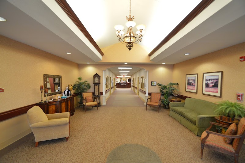 Lantern Park Specialty Care nursing home in Coralville, IA - Photo 3 of 5