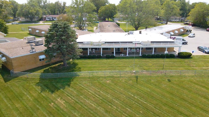 Oakland Manor nursing home in Oakland, IA - Photo 2 of 5