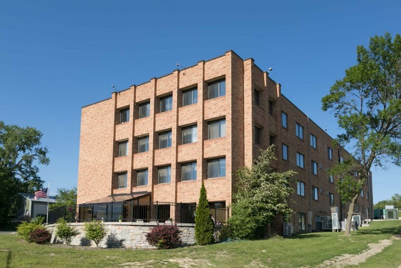 Rehabilitation Center of Des Moines nursing home in DES MOINES, IA - Photo 4 of 5