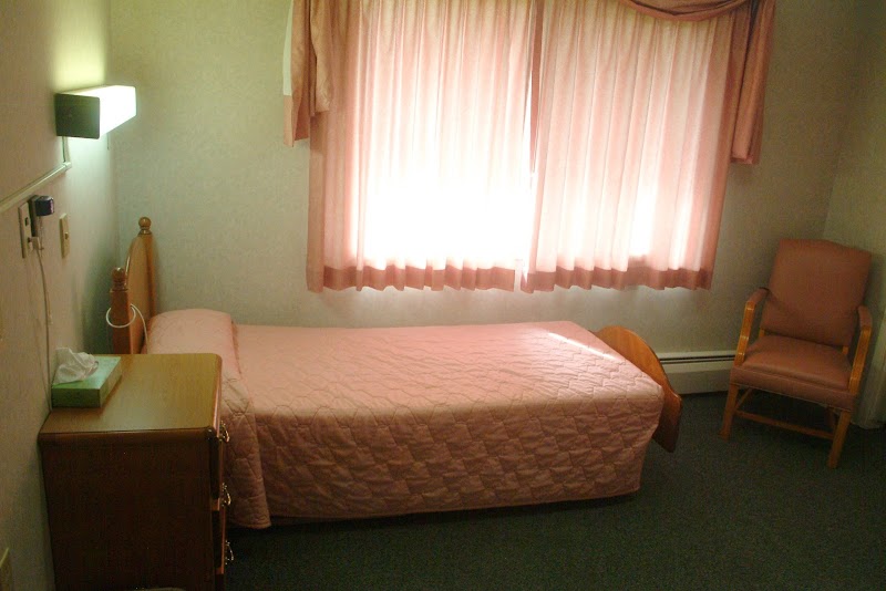 Oakwood Specialty Care nursing home in ALBIA, IA - Photo 4 of 5