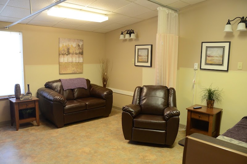 Colonial Manor of Amana nursing home in Amana, IA - Photo 3 of 10