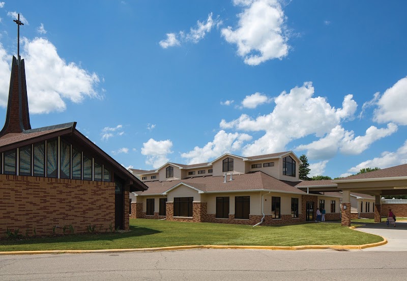 Newaldaya Lifescapes nursing home in Cedar Falls, IA - Photo 2 of 5