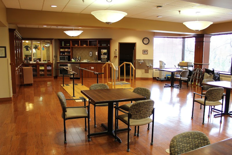 Stonehill Care Center nursing home in Dubuque, IA - Photo 4 of 5