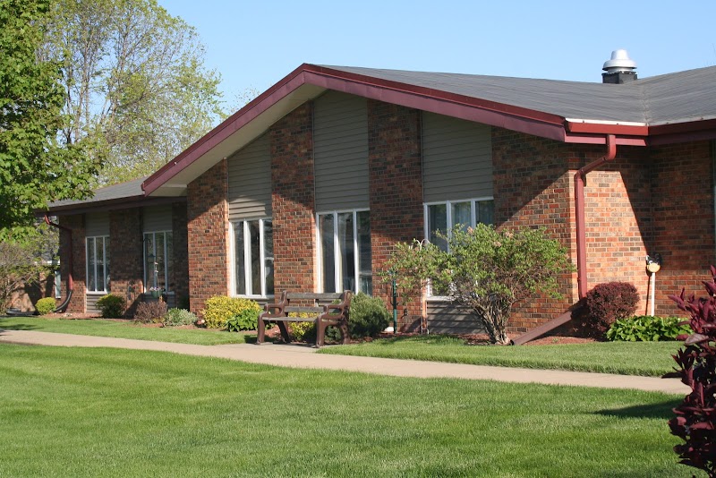 Colonial Manors of Columbus Community nursing home in Columbus Junction, IA - Photo 2 of 4