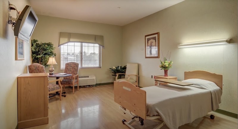 Harmony West Des Moines nursing home in West Des Moines, IA - Photo 5 of 5