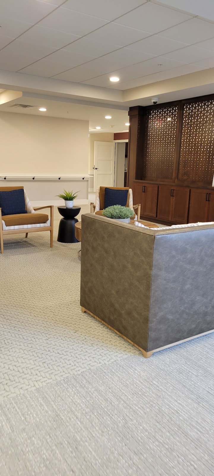 The Summit of Bettendorf nursing home in BETTENDORF, IA - Photo 4 of 5