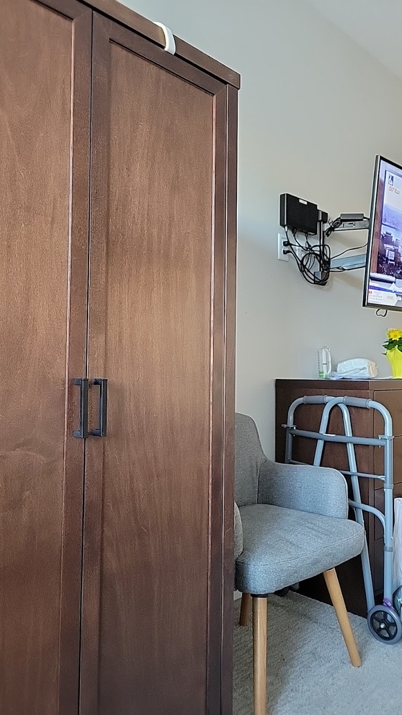 The Summit of Bettendorf nursing home in BETTENDORF, IA - Photo 5 of 5