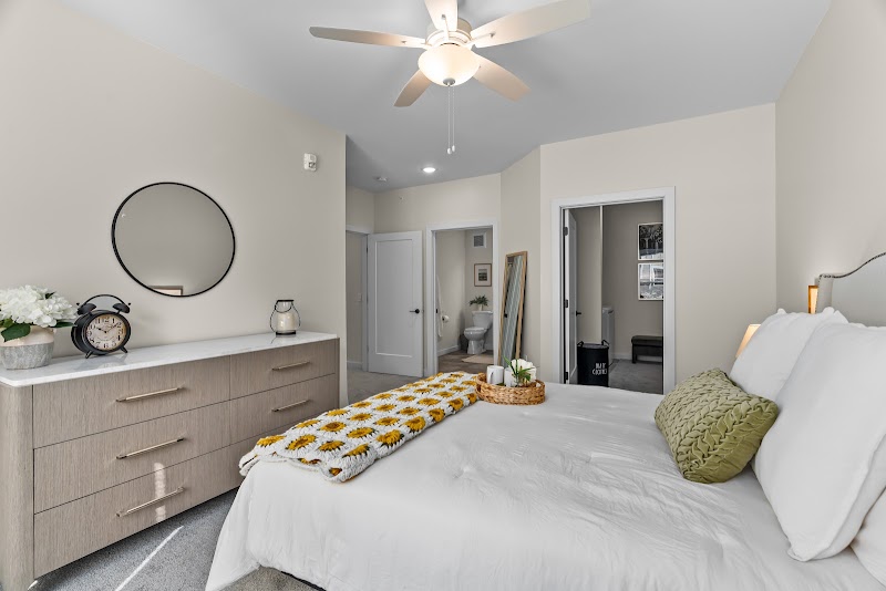 Hallmar Village nursing home in Marion, IA - Photo 3 of 5