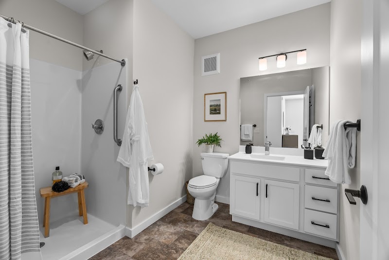 Hallmar Village nursing home in Marion, IA - Photo 5 of 5