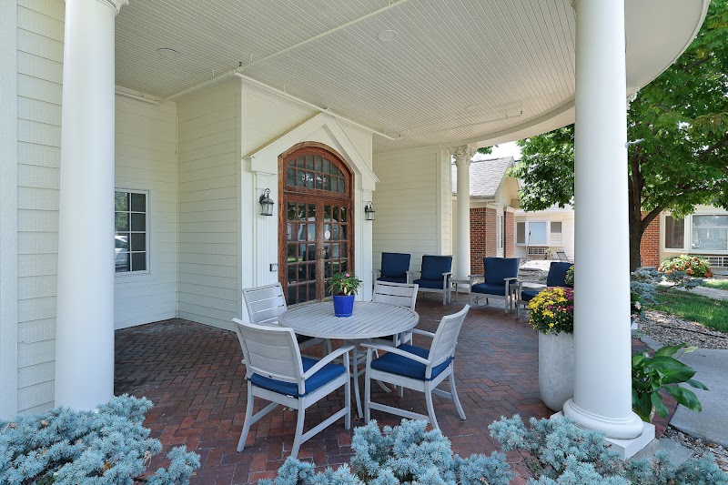 LEXINGTON PARK NURSING & POST ACUTE CENTER nursing home in TOPEKA, KS - Photo 5 of 10