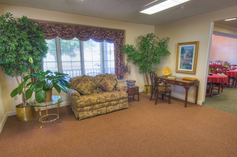 LIFE CARE CENTER OF ANDOVER nursing home in ANDOVER, KS - Photo 4 of 5