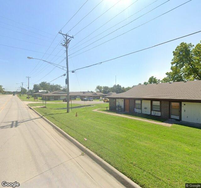 DIVERSICARE OF CHANUTE nursing home in CHANUTE, KS - Photo 2 of 2