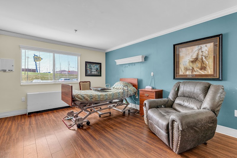 PLAZA WEST HEALTHCARE AND REHAB nursing home in TOPEKA, KS - Photo 3 of 5