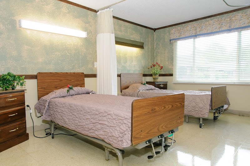 LIFE CARE CENTER OF KANSAS CITY nursing home in KANSAS CITY, KS - Photo 5 of 5