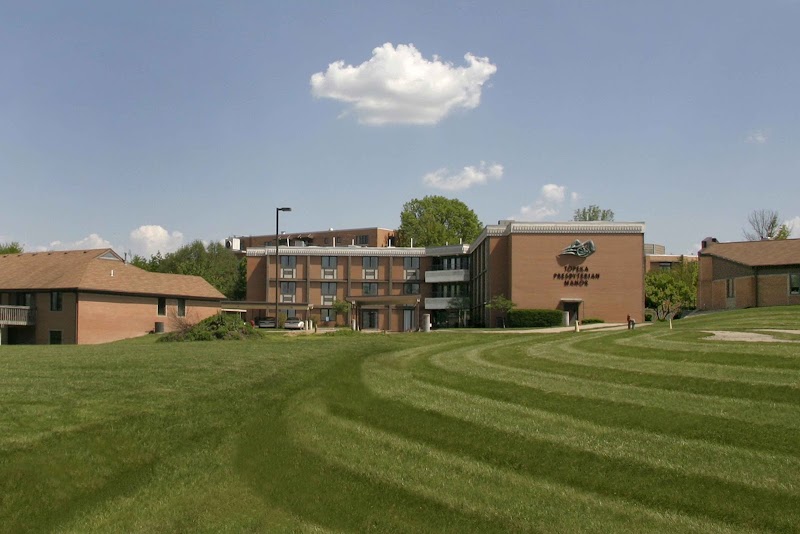 TOPEKA PRESBYTERIAN MANOR nursing home in TOPEKA, KS - Photo 4 of 5