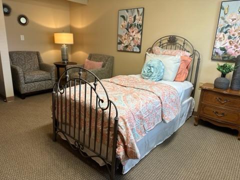 MANOR OF THE PLAINS nursing home in DODGE CITY, KS - Photo 5 of 10