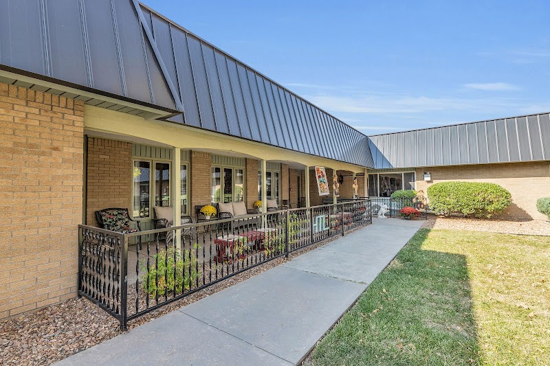 HILLTOP LODGE HEALTH AND REHABILITATION CENTER nursing home in BELOIT, KS - Photo 2 of 5