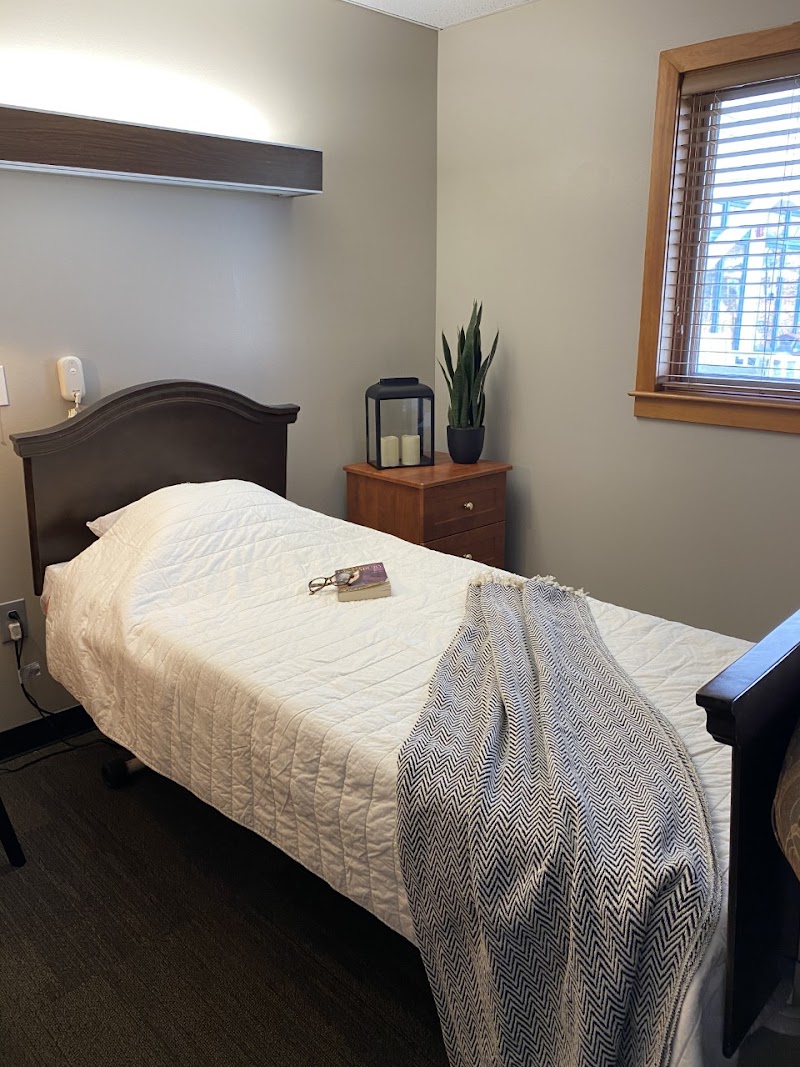 EVERGREEN COMMUNITY OF JOHNSON COUNTY nursing home in OLATHE, KS - Photo 3 of 5