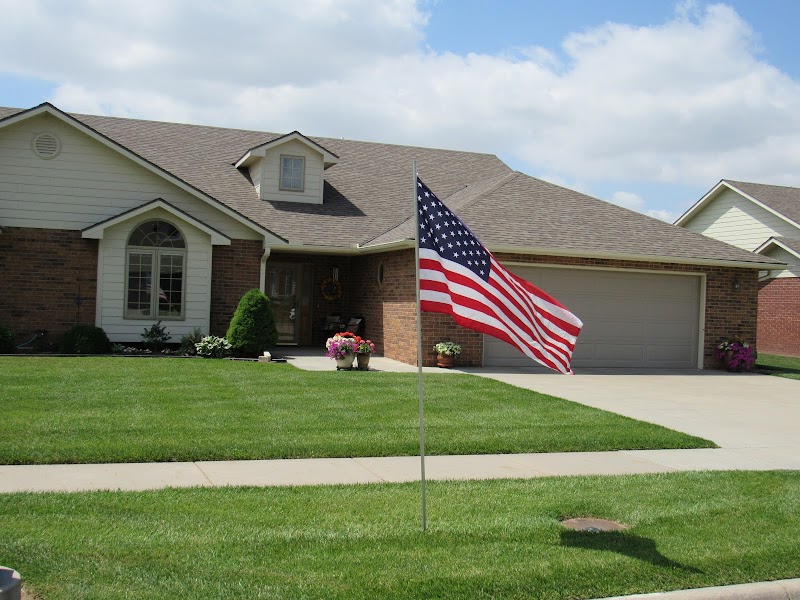 WESLEY TOWERS INC nursing home in HUTCHINSON, KS - Photo 2 of 10