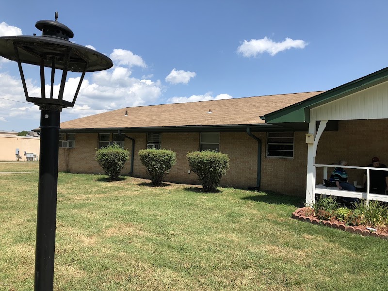 PROVIDENCE LIVING CENTER nursing home in TOPEKA, KS - Photo 4 of 5