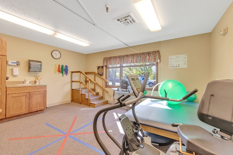 PARKVIEW HEIGHTS NURSING AND REHABILITATION CENTER nursing home in GARNETT, KS - Photo 3 of 7