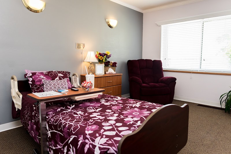 RICHMOND HEALTHCARE & REHAB CENTER nursing home in RICHMOND, KS - Photo 3 of 5