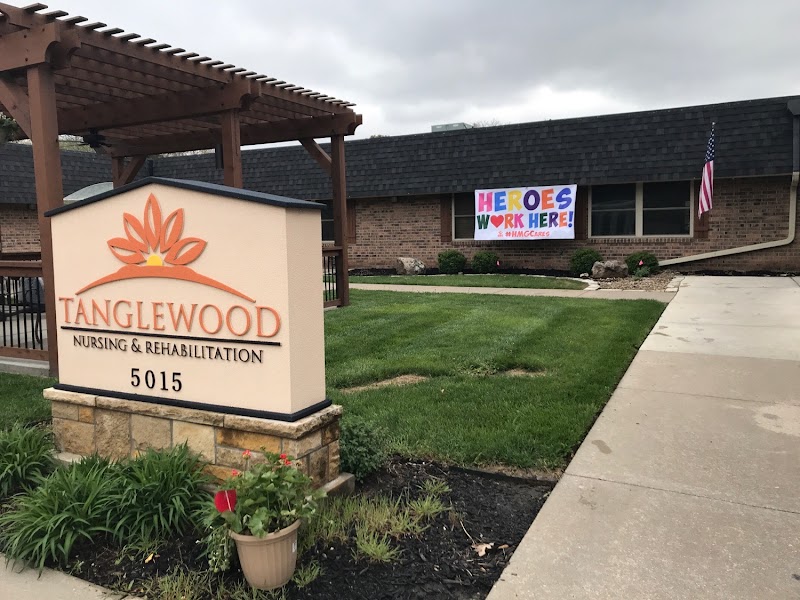 TANGLEWOOD NURSING & REHABILITATION nursing home in TOPEKA, KS - Photo 3 of 5