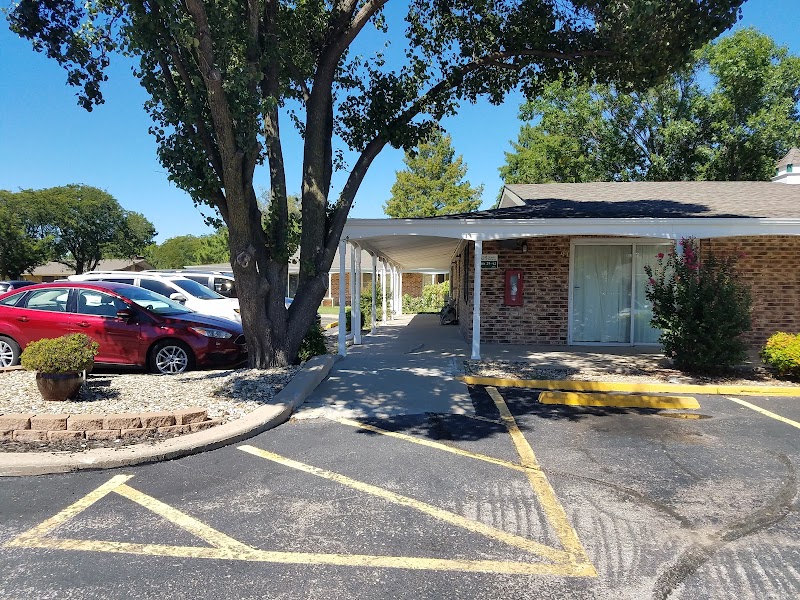 LAKEPOINT WICHITA, LLC nursing home in WICHITA, KS - Photo 3 of 5